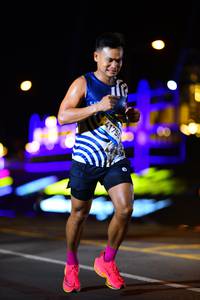 BIB: 9417
                            <button type="button" onclick="openModal(22901936)" class="btn btn-primary btn-sm float-right btn-popup" data-toggle="modal" data-target=".modal-high-quality">
                        <i class="fas fa-shopping-cart"></i> Add to Cart
                    </button>
                                            <button type="button" onclick="isThisMe(22901936, true)" class="btn btn-success btn-sm float-right btn-popup btn-isme hidden" data-toggle="tooltip" data-placement="bottom" title="นี่คือรูปของคุณใช่ไหม คลิกที่นี่เพื่อเอาเข้าอัลบั้ม">
                        <i class="fas fa-plus"></i> Add to album
                    </button>
                    <button type="button" onclick="isThisMe(22901936, false)" class="btn btn-warning btn-sm float-right btn-popup btn-isnotme hidden">
                        <i class="fas fa-ban"></i> Remove from album
                    </button>